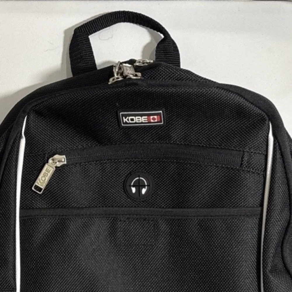 Kobe BP1200 Professional Multi-Pocket Laptop Backpack (OGIO Carbon‎ Style)